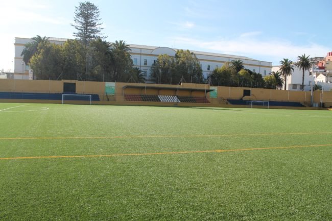 La FFCE realiza el acondicionamiento de sus instalaciones deportivas