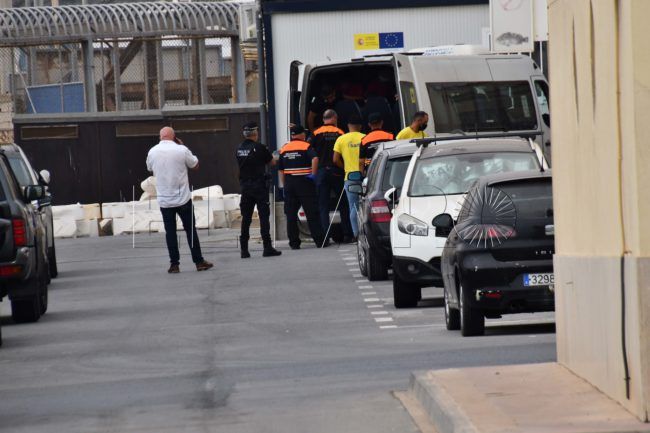 La jueza ofrece a Deu que entregue sus mensajes y llamadas con el Estado
