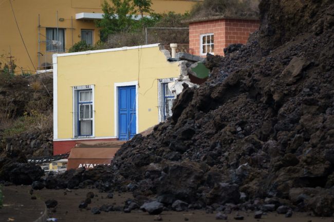 Solidaridad con La Palma: Mujeres Anónimas habilita un número de cuenta para ayudar
