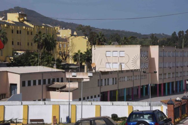 El Consejo Escolar del CEIP Juan Carlos I decidirá si mantiene o no su nombre