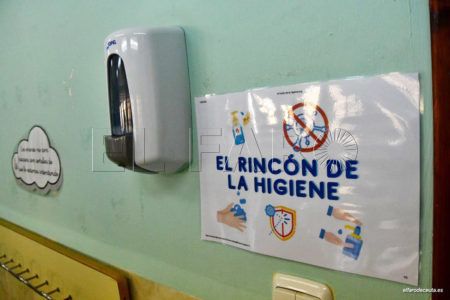 colegio-rosalia-castro-coronavirus