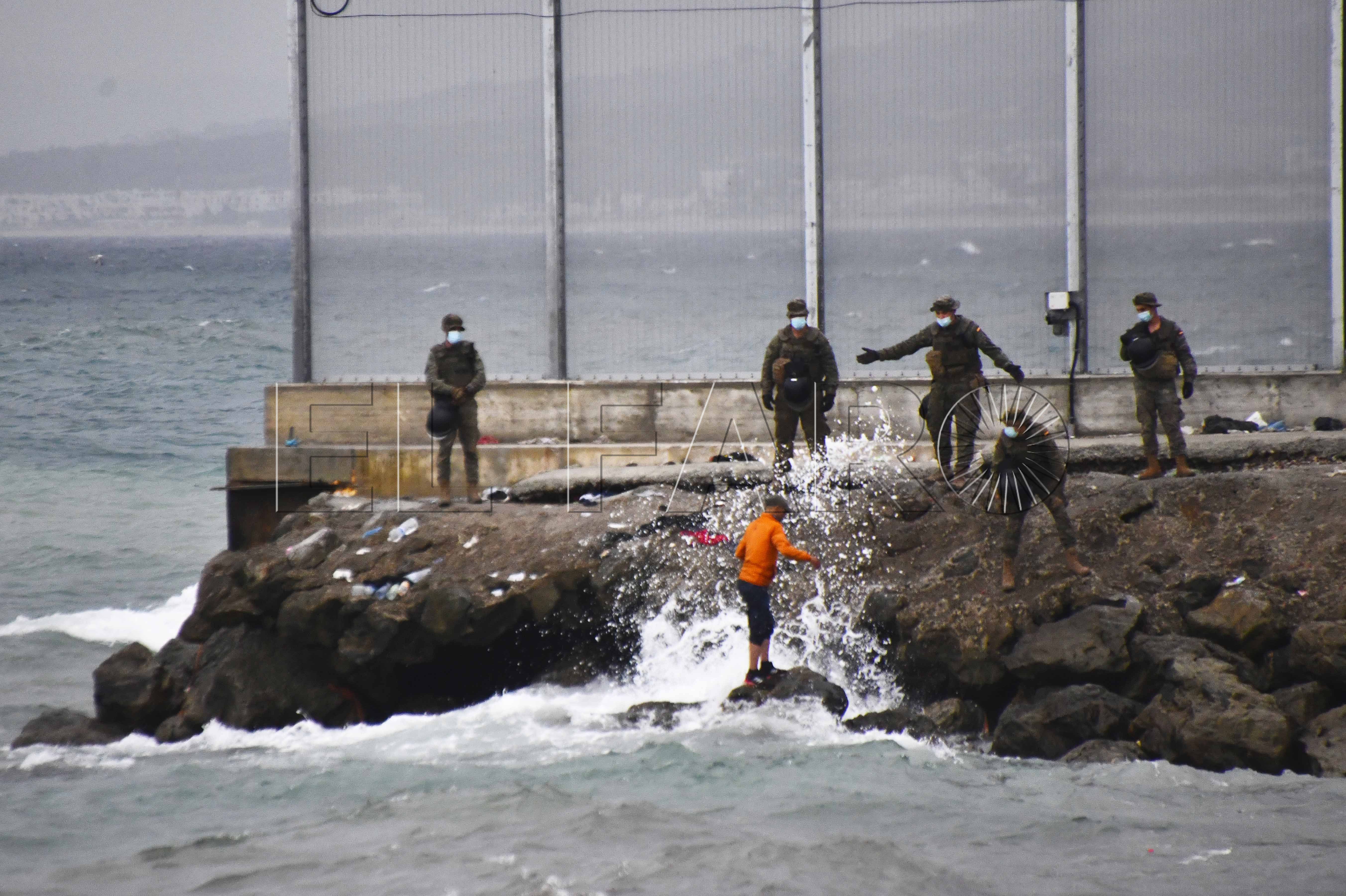 militares-frontera-ceuta