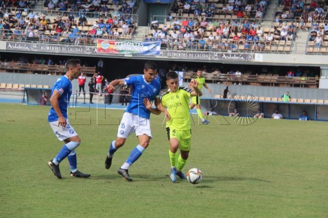 El Ceuta debe mejorar en defensa tras recibir 8 goles en 7 jornadas