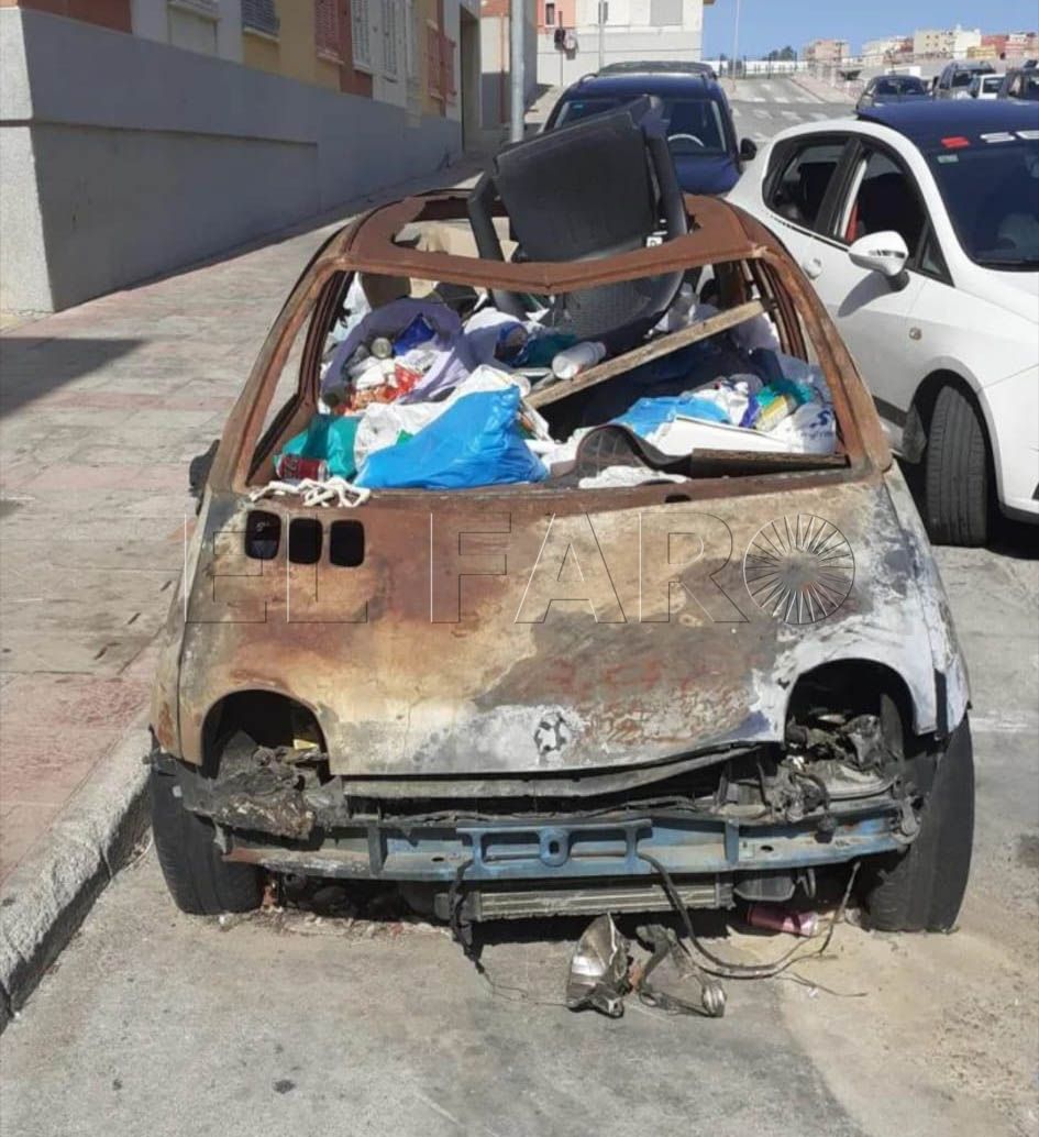 coche-abandonado-basurero31