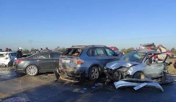 El Faro - Un muerto y 35 heridos en un choque de 20 coches en una autopista en Marruecos