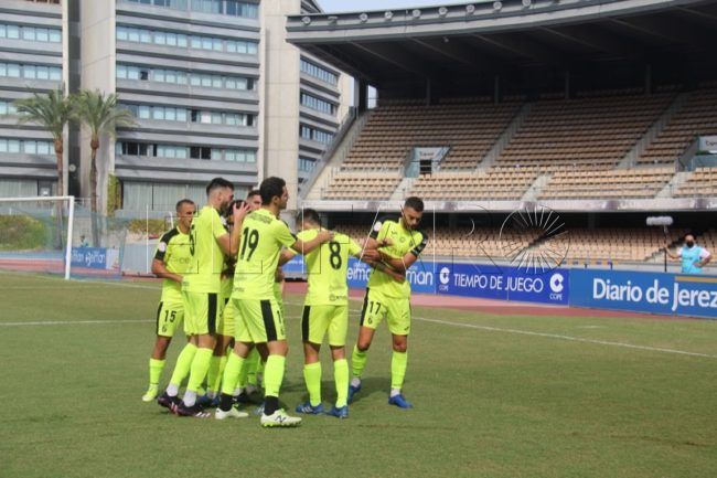 El Ceuta juega ante el Tamaraceite para despegar en la clasificación