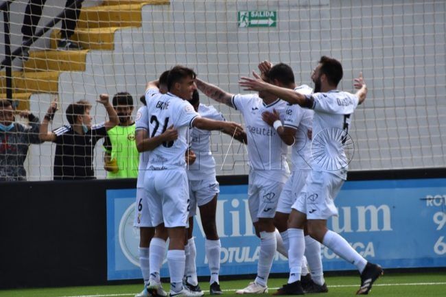La AD Ceuta afronta una décima jornada que le puede subir posiciones