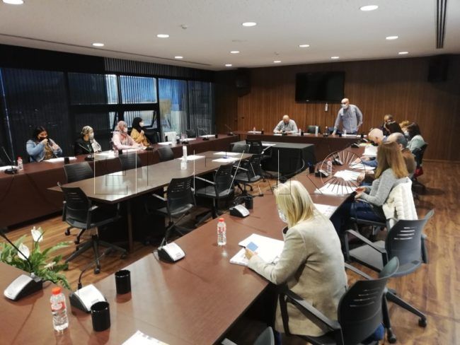 Plantean llevar a la Justicia la falta de medios en los centros educativos