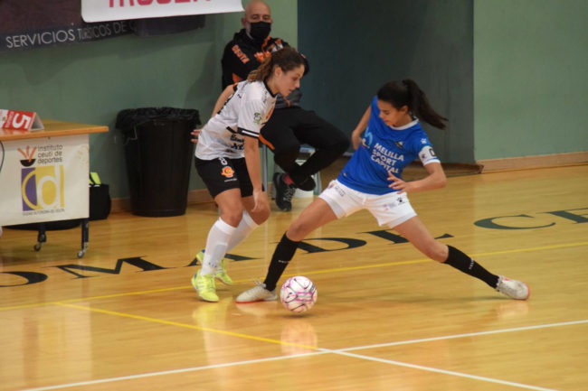 Los errores condenan al Camoens Femenino ante el Torreblanca de Melilla