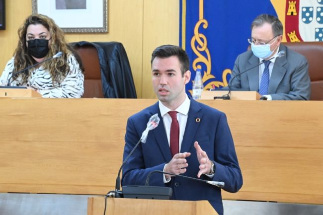 El Faro - La Ciudad defiende una nueva estructura económica basada en los servicios digitales