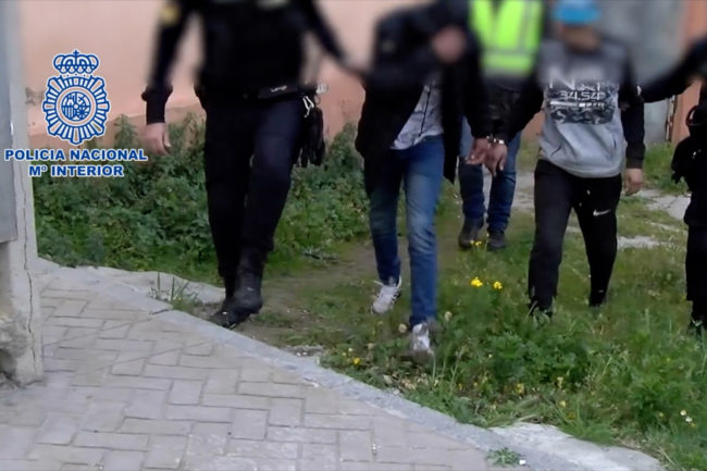 Los clanes familiares que hicieron del tráfico de inmigrantes su negocio