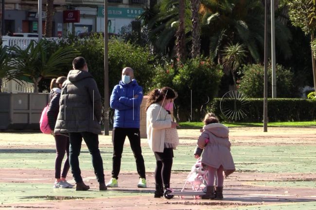 Vox anuncia ayudas directas y bonificaciones a familias según sus hijos