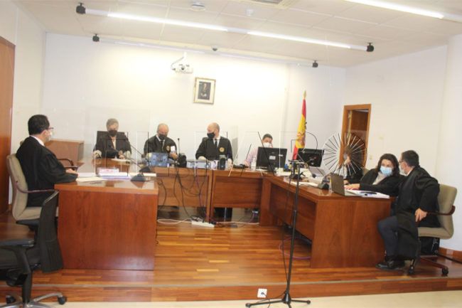 Imagen histórica: la Audiencia juzga en los Penales por fallos en la grabación