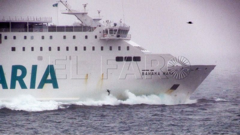 barcos-temporal-estrecho-009