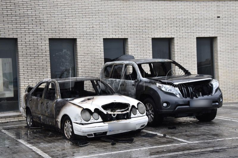 incendio-coches-loma-colmenar-010