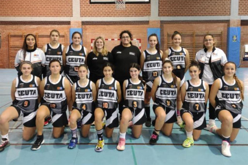 La selección cadete femenina de baloncesto se enfrenta al SD Candray