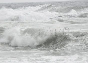 temporal-levante-estrecho-oleaje-006