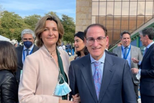 Arantxa Campos (CECE), presente en la reelección del presidente de los empresarios de Andalucía