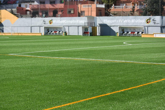 Tres años y medio sin jugar a dos futbolistas del Polillas que pegaron a un árbitro