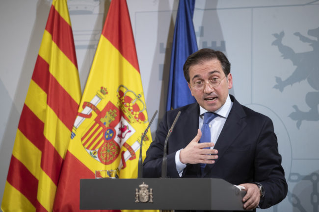 Albares dice que «Ceuta y Melilla son las fronteras más desiguales del planeta»