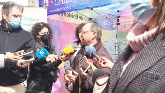 Vivas, tras la denuncia por injurias en Facebook: «He denunciado por mi honor y el de mi familia»