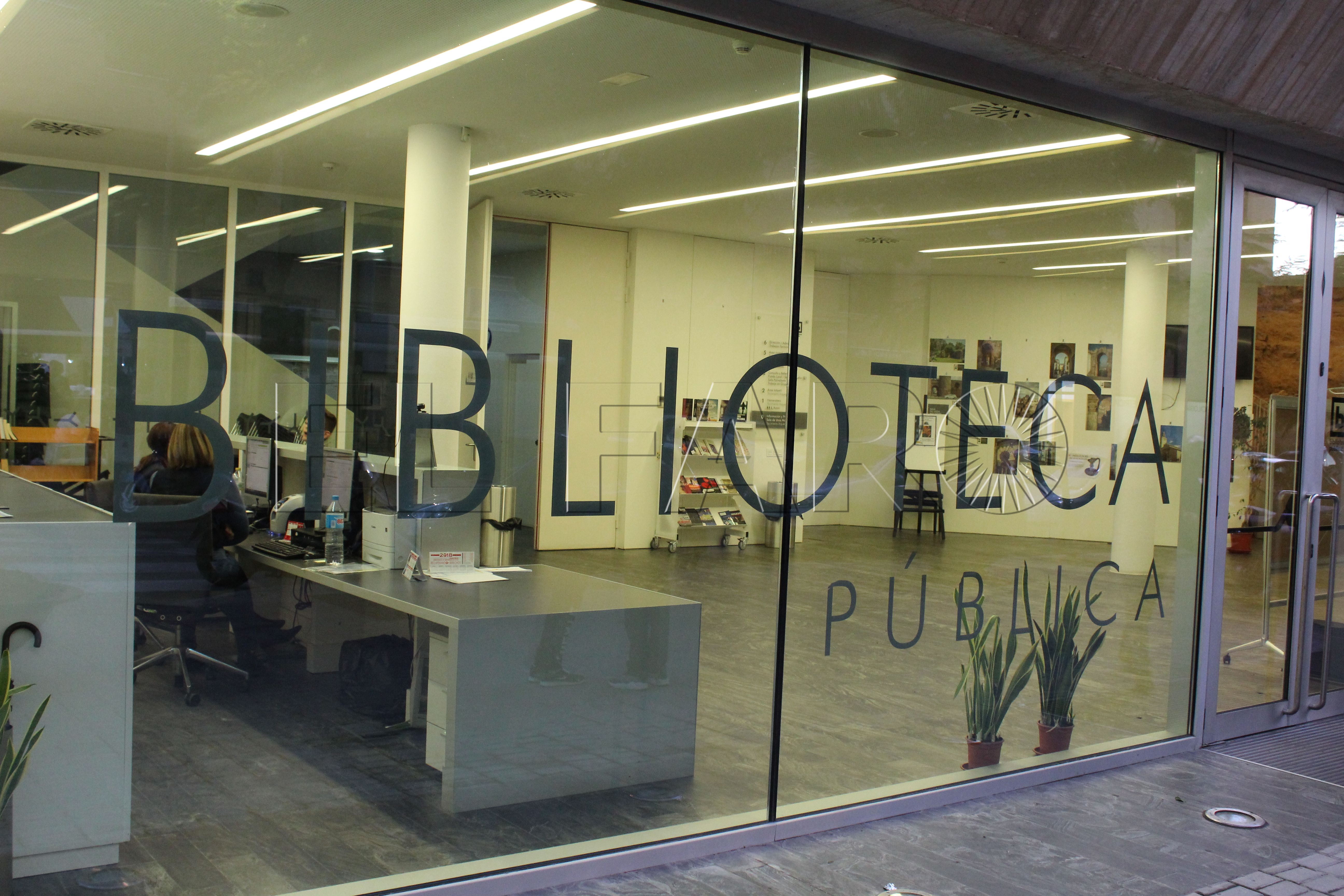 biblioteca