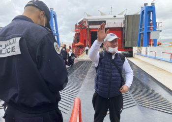 pasajero-barco-tanger