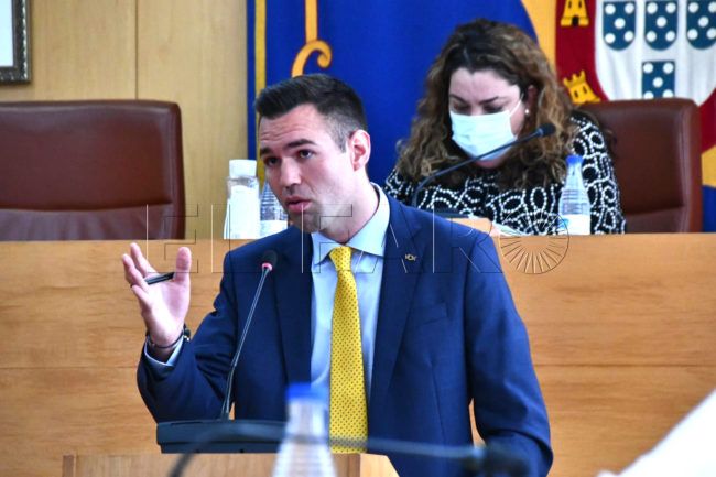 Vox reivindica una Ceuta «de salazones, Caídos, flamenco y orden»