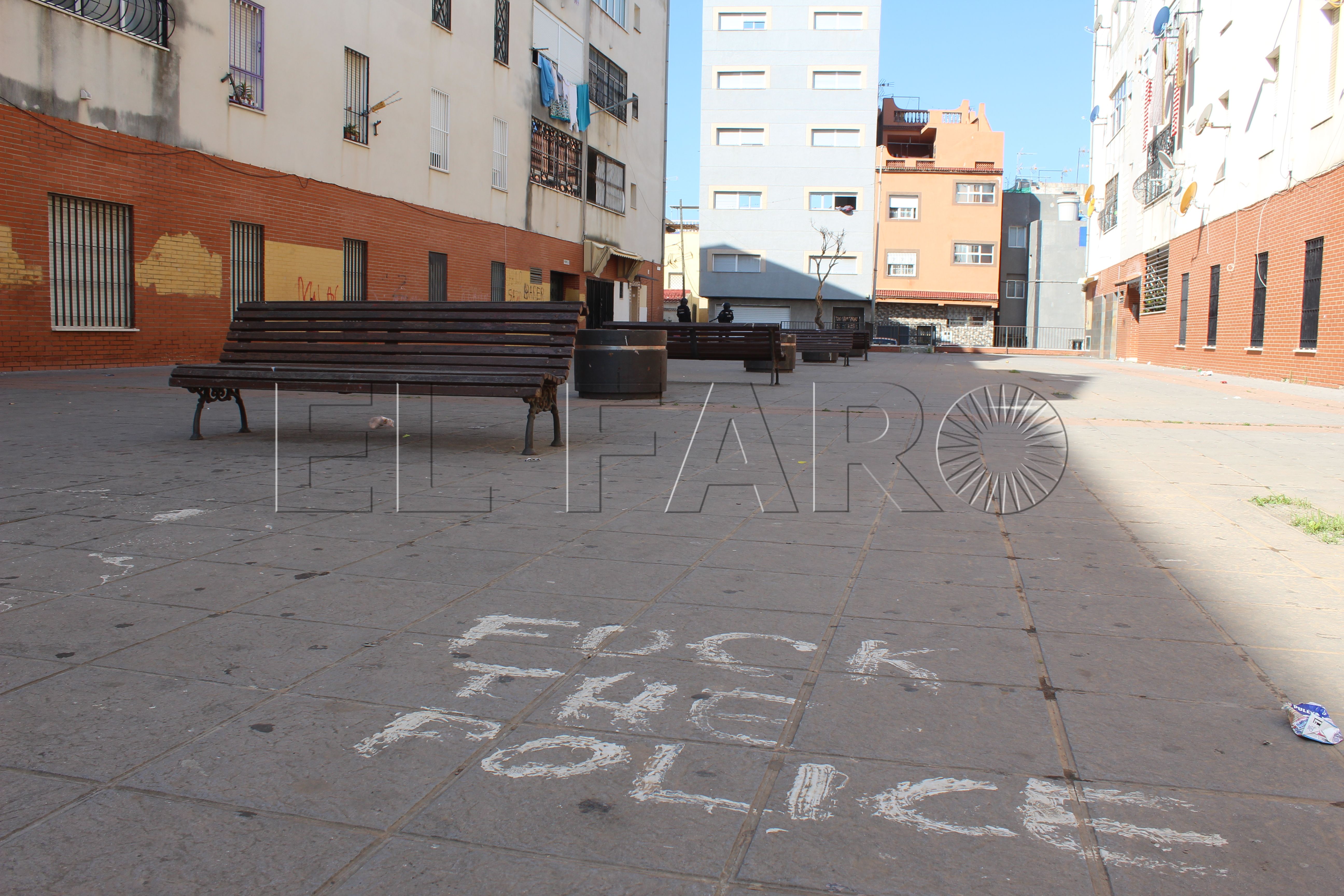 pintada-policia