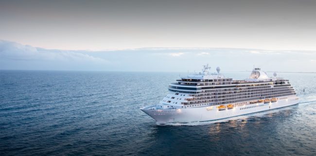 El Puerto de Ceuta recibe a dos nuevos cruceros y 1.800 pasajeros esta semana