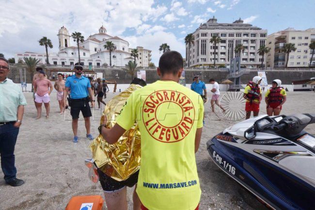 Ceuta, premiada por su servicio de socorrismo y primeros auxilios en playas