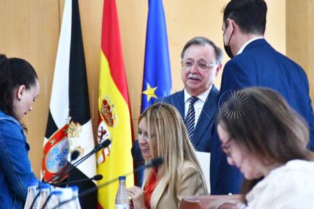 vivas-manuel-hernandez-pleno