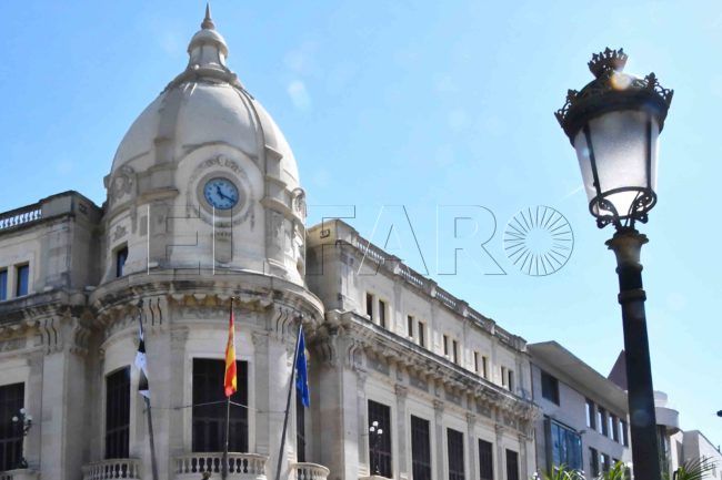 El Gobierno niega despidos o tratos de favor entre trabajadoras sociales