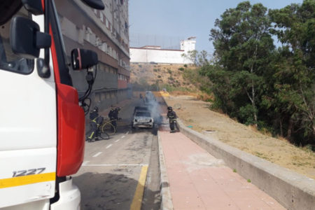 incendio-sidi-embarek-coche-002