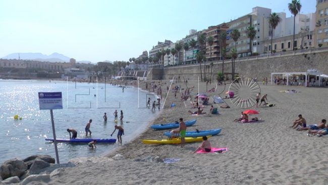 El Faro - La primera ola de calor del verano se deja sentir en Ceuta con hasta 32 grados de máxima