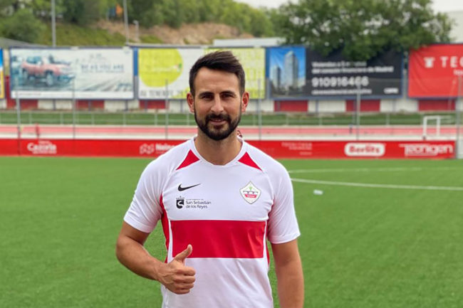 El lateral derecho Carlos Barreda ficha por el Ceuta