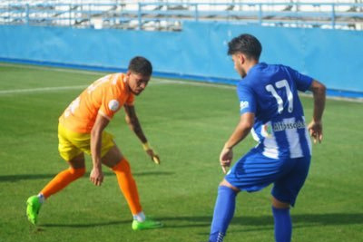 El filial del Ceuta se hace con los servicios del gaditano Eloy Escandón