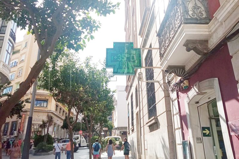 ola-calor-temperaturas-altas-termometro-002