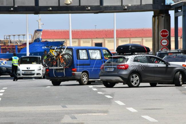 El Faro - Urgen a comprar ya los billetes para cruzar el Estrecho desde el día 20