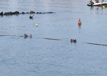 bañistas playa