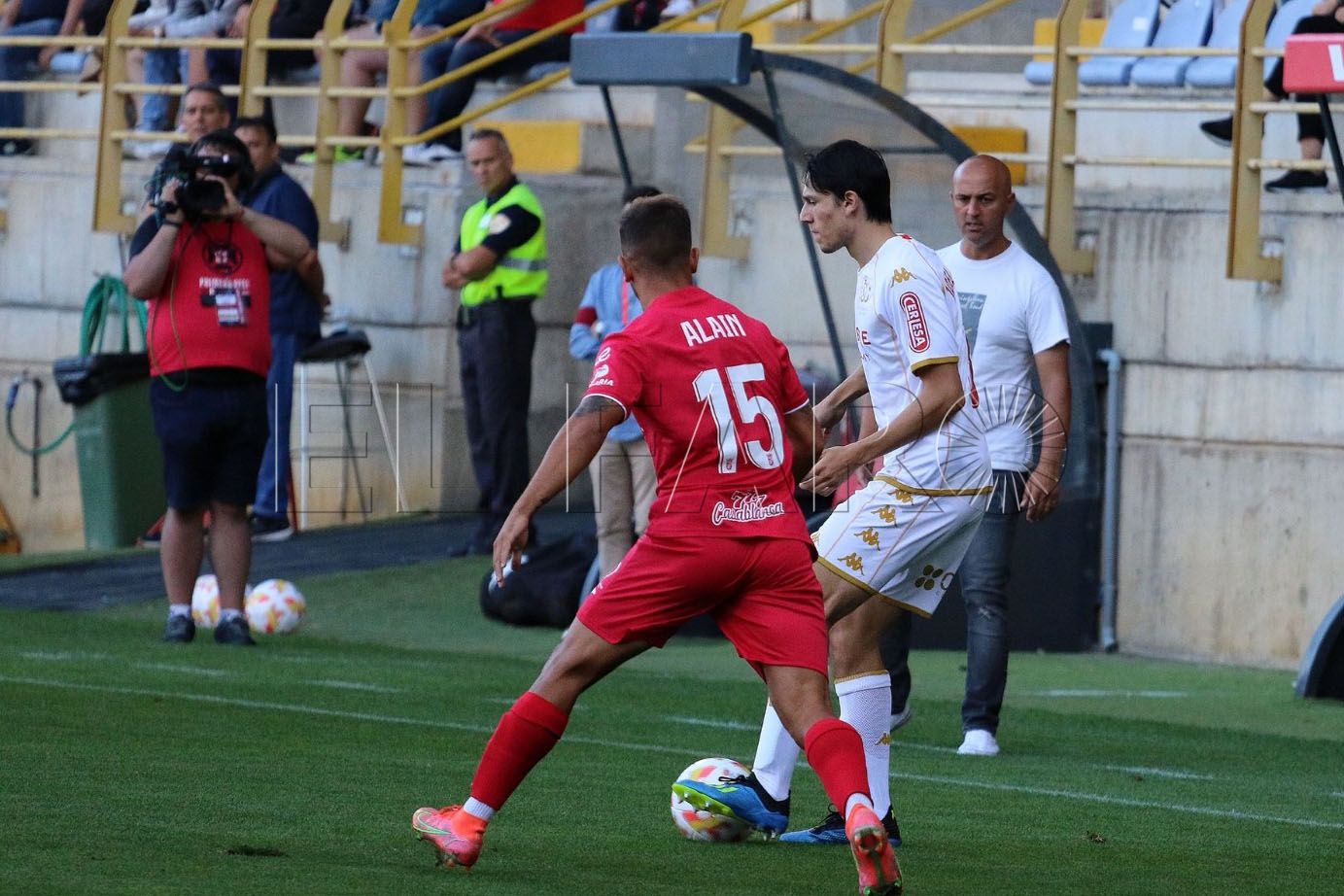 Todos los partidos del Ceuta, domingo a las 12:00 horas