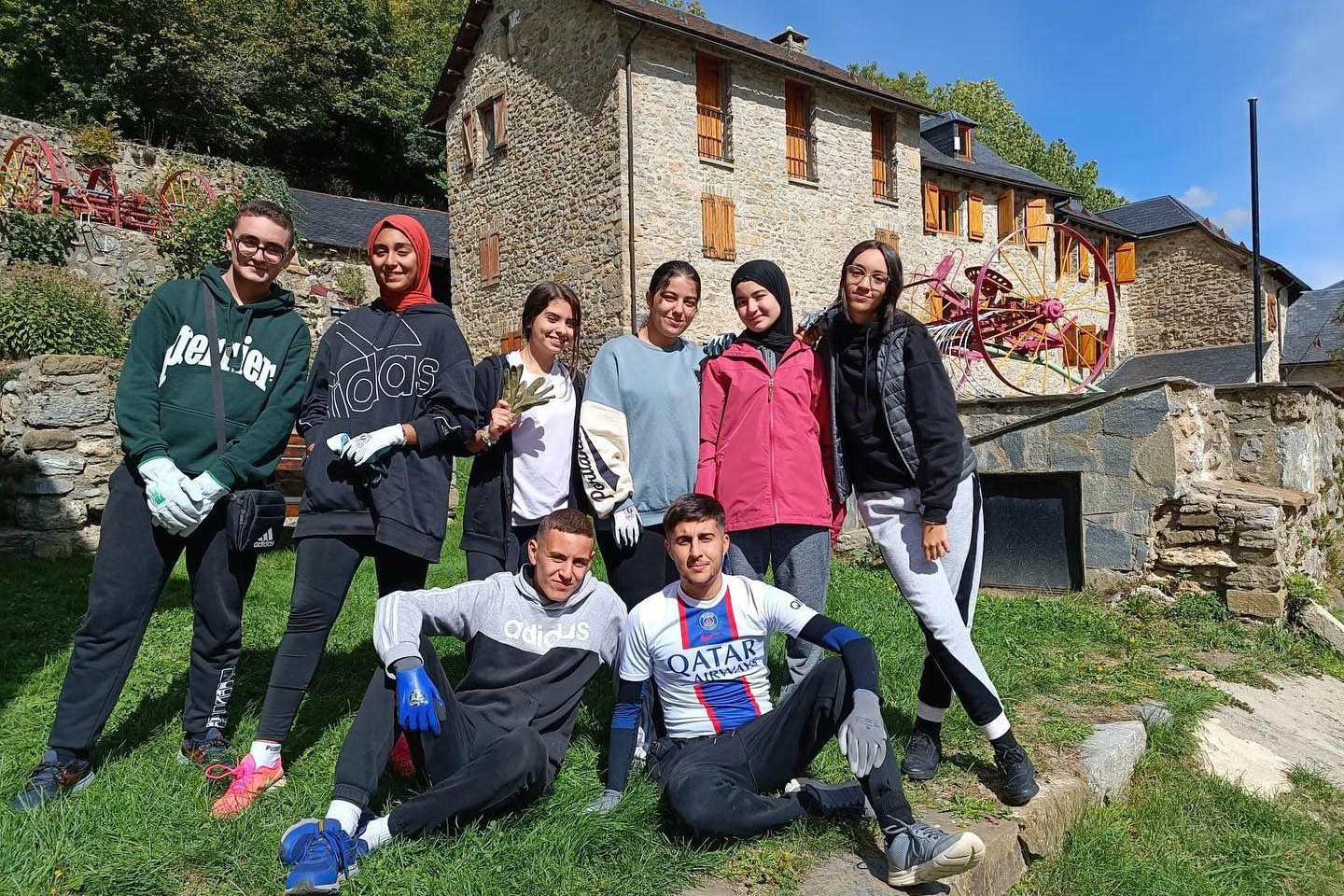Búbal, el pueblo abandonado que revive con los alumnos del Clara Campoamor