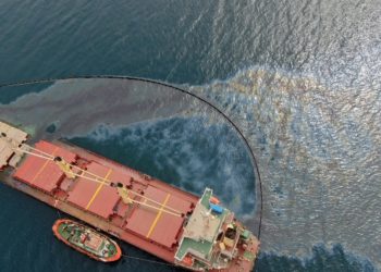 barco-vertido-gibraltar