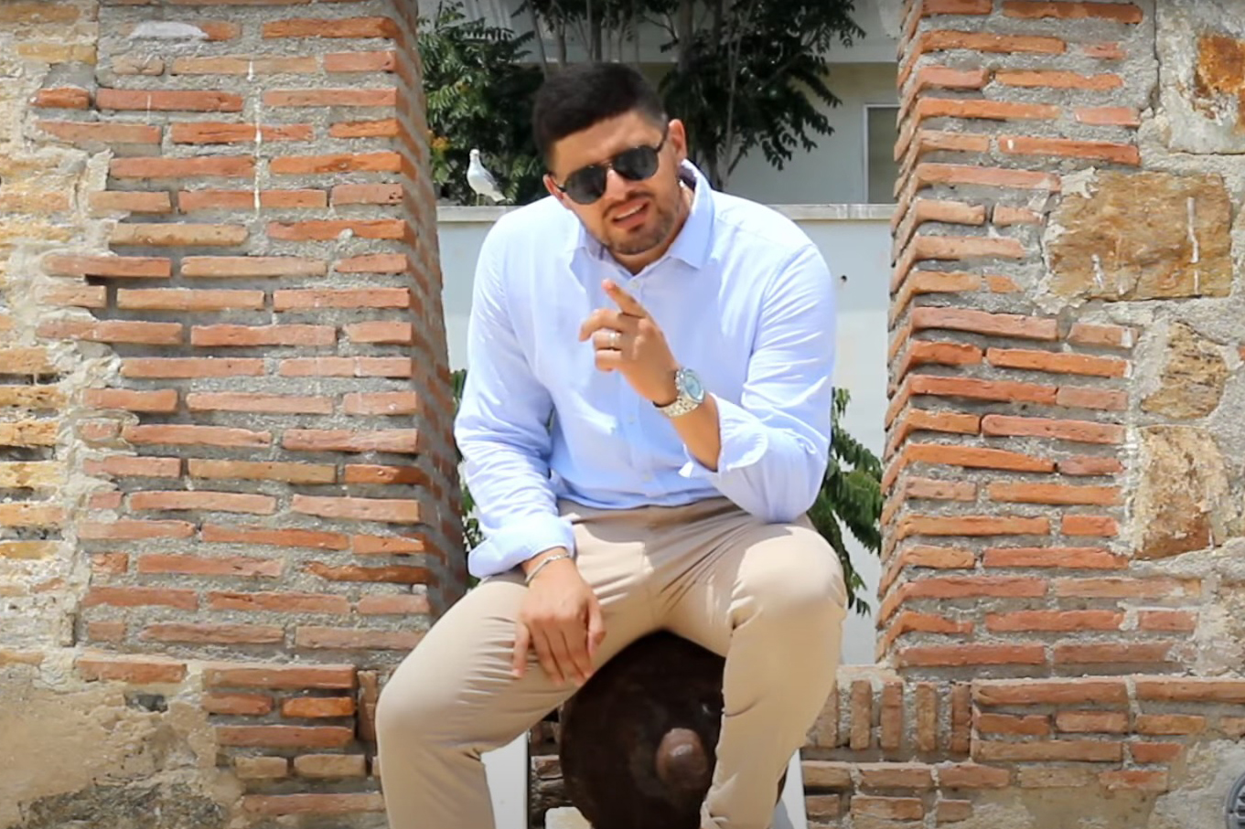 Así suena ‘Ojitos miel’, una bachata ‘made in Ceuta’ lanzada por Piony