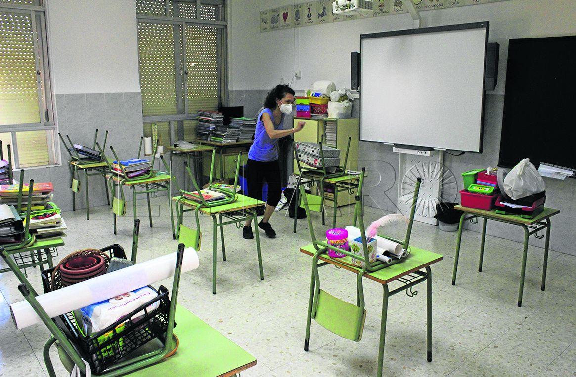 interior-colegio-covid