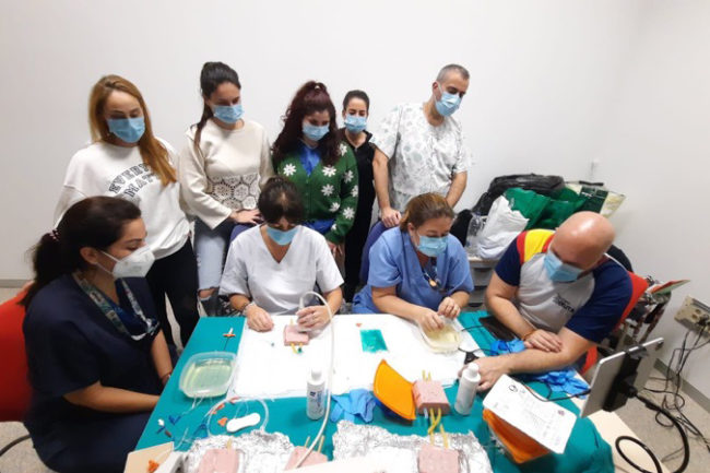 Nuevas técnicas de Enfermería: los sanitarios se forman y actualizan
