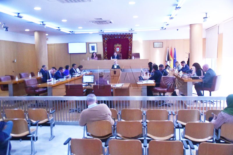 fatima-hamed-pleno-presupuestos-005