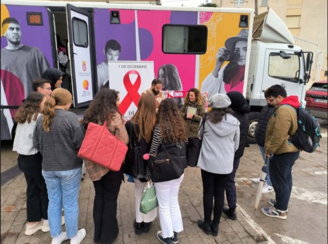 El Faro - Sanidad y Ciencias de la Salud sondean la exposición de los jóvenes al VIH-sida