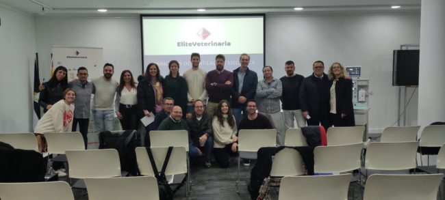 Veterinarios ceutíes aprenden de anestesia y ventilación mecánica