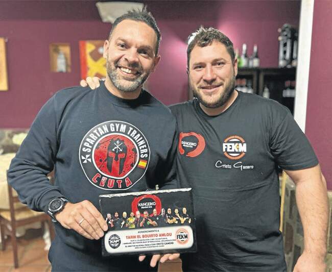 El kickboxing ceutí, con los mejores en Extremadura